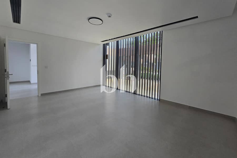 6 images image img