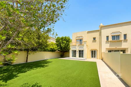3 Bedroom Villa for Rent in The Springs, Dubai - Beautifully Upgraded| Well maintained | Large plot