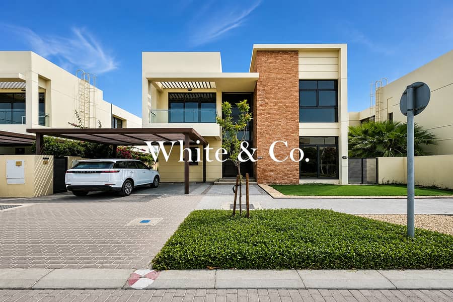 Single Row | Exterior Maids | V4 | large Single Row | Exterior Maids | V4 | large