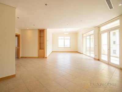 3 Slaapkamers Appartement te Huur in Palm Jumeirah, Dubai - Appartement in Palm Jumeirah，Shoreline Apartments，Al Khushkar, 3 slaapkamers, 250000 AED - 16247906