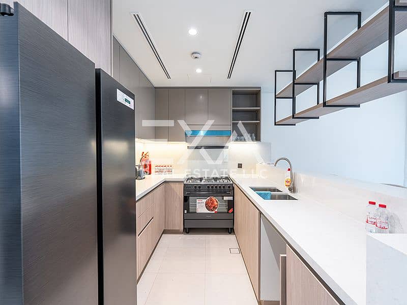 3 3. Kitchen 1. jpg