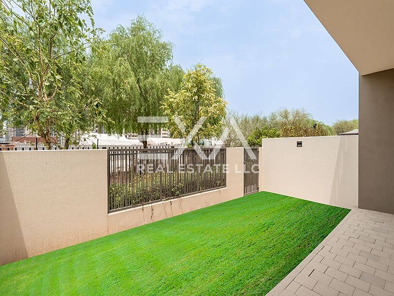 23 21. Backyard_Garden 2. jpg