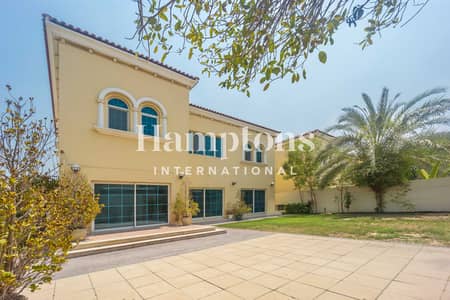 Villa de 4 chambres à à louer à Jumeirah Park, Dubai - Villa à Jumeirah Park,District 8, 4 chambres, 350000 AED - 16248372 Villa de 4 chambres à à louer à Jumeirah Park, Dubai - Villa à Jumeirah Park,District 8, 4 chambres, 350000 AED - 16248372