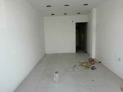 Shop para en Alquiler en Al Khezamia, Sharjah - WhatsApp Image 2026-08-21 at 2.58. 39 PM. jpeg Shop para en Alquiler en Al Khezamia, Sharjah - WhatsApp Image 2026-08-21 at 2.58. 39 PM. jpeg
