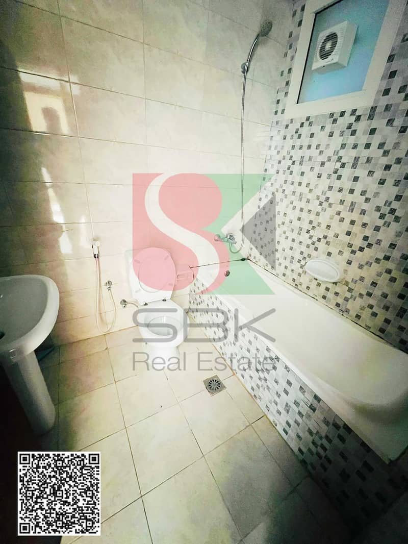 7 504c6645-37b8-4ab4-9ec5-1b51eafce0a7. png