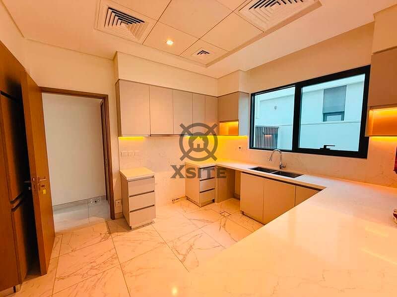 24 WhatsApp Image 2026-08-20 at 18.16. 50. jpeg