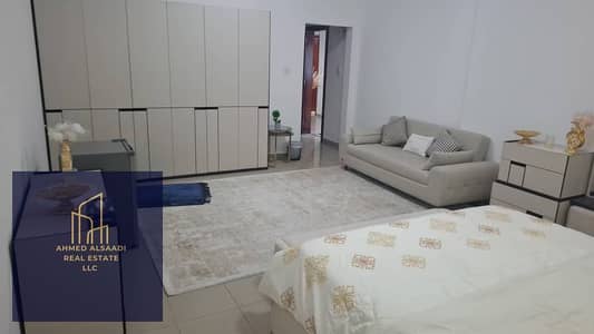 1 habitación Apartamento para en Alquiler en Corniche Ajman, Ajman - 07491e52-42f9-4e41-9552-de8c8e76d976. jpg 1 habitación Apartamento para en Alquiler en Corniche Ajman, Ajman - 07491e52-42f9-4e41-9552-de8c8e76d976. jpg