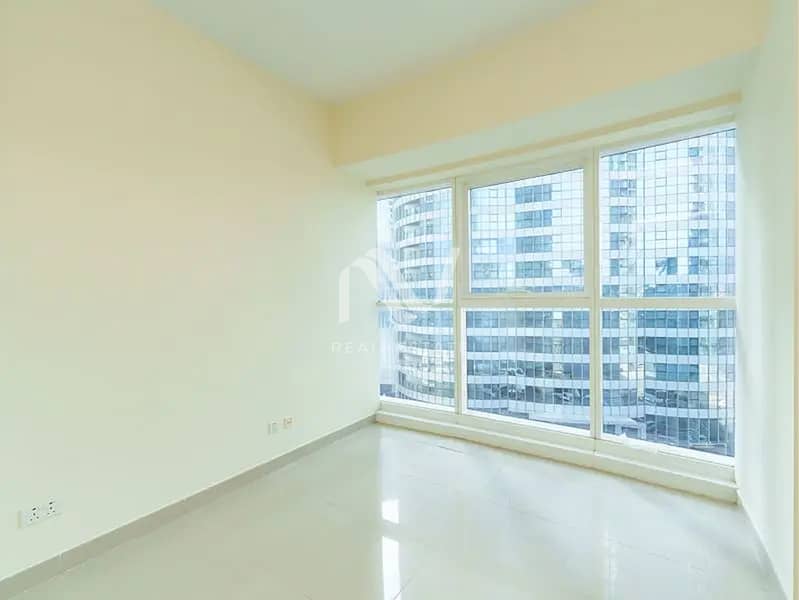 5 Marina Bay_0009_remove 12. jpg