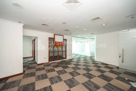 Office for Rent in Deira, Dubai - Spacious Office | Ready to Move | DED