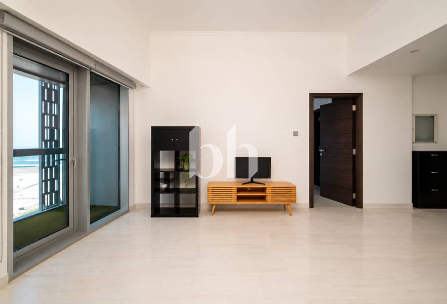 4 images image img