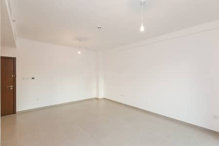 3 Bedroom Apartment for Rent in Town Square, Dubai - Pool View | Bright Unit | Ready to Move in