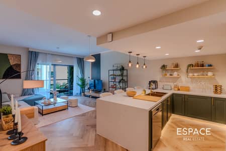 1 Bedroom Flat for Sale in The Greens, Dubai - Fully upgraded | Furnished | Brand new