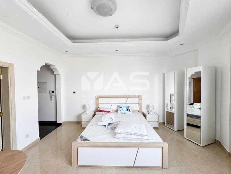 2 01-bedroom-front-dslr. png