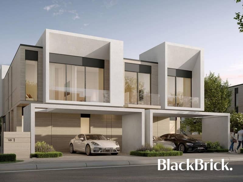 Elegant Golfside Living and Luxury Home Elegant Golfside Living and Luxury Home