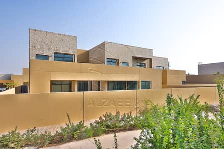 5 Bedroom Villa for Sale in Al Jurf, Abu Dhabi - 021A0132. jpg 5 Bedroom Villa for Sale in Al Jurf, Abu Dhabi - 021A0132. jpg