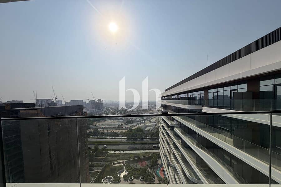 12 images image img