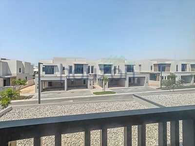 4 Bedroom Townhouse for Sale in Jebel Ali Village, Dubai - Spacious 4BR | Mid Unit | Direct Clients