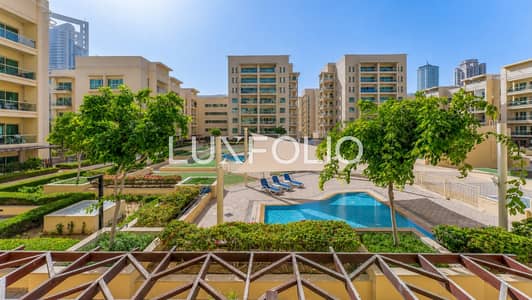 2 Bedroom Flat for Sale in The Greens, Dubai - 2 Bed + study | Vacant | Fully upgraded 2 Bedroom Flat for Sale in The Greens, Dubai - 2 Bed + study | Vacant | Fully upgraded