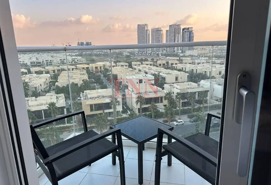 10 Balcony. jpg