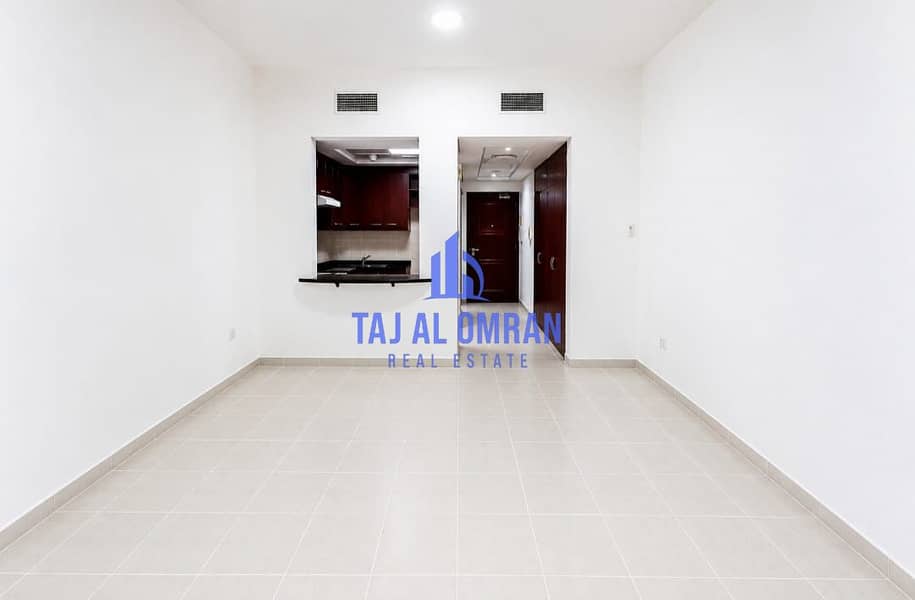 6 taj al omran studio 1. jpg