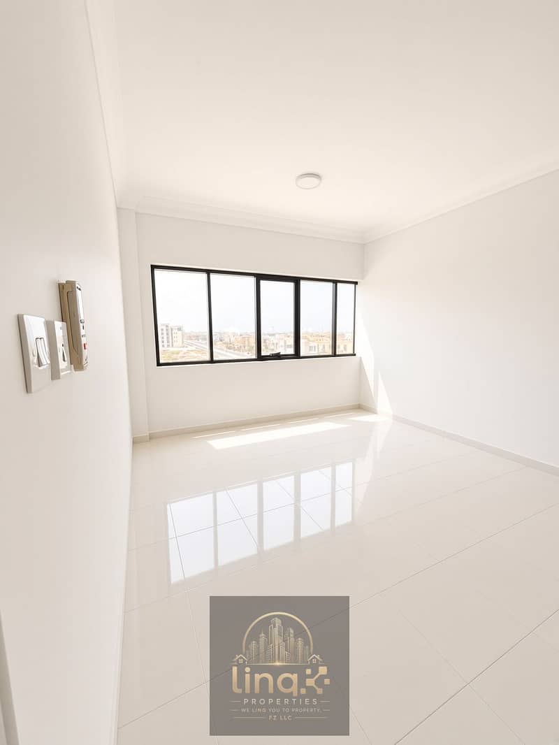 7 kx6N7. jpg