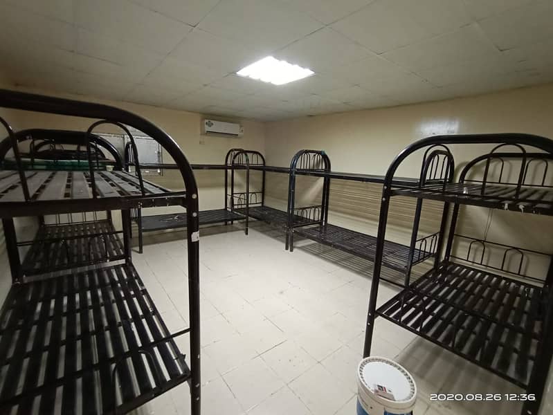 8 BED ROOM
