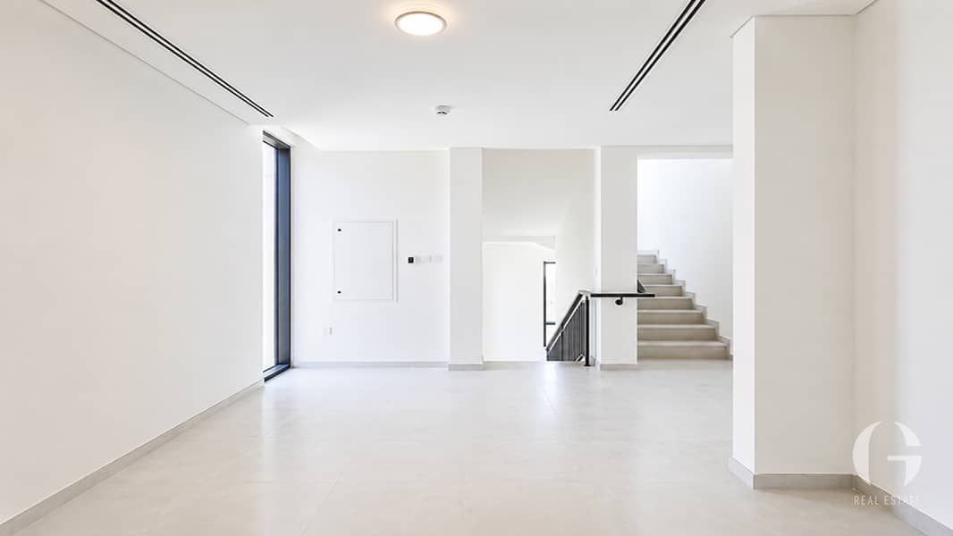 6 Image 6