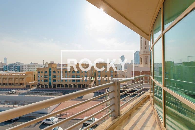 15 BurDubai_NANLootah_403-2BR-Office-WB (17 of 20). jpg