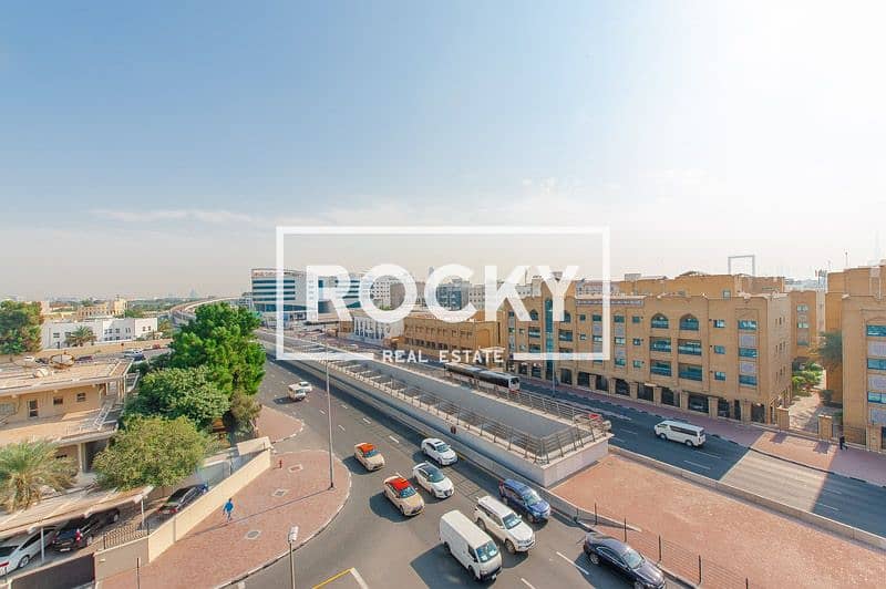 17 BurDubai_NANLootah_403-2BR-Office-WB (19 of 20). jpg