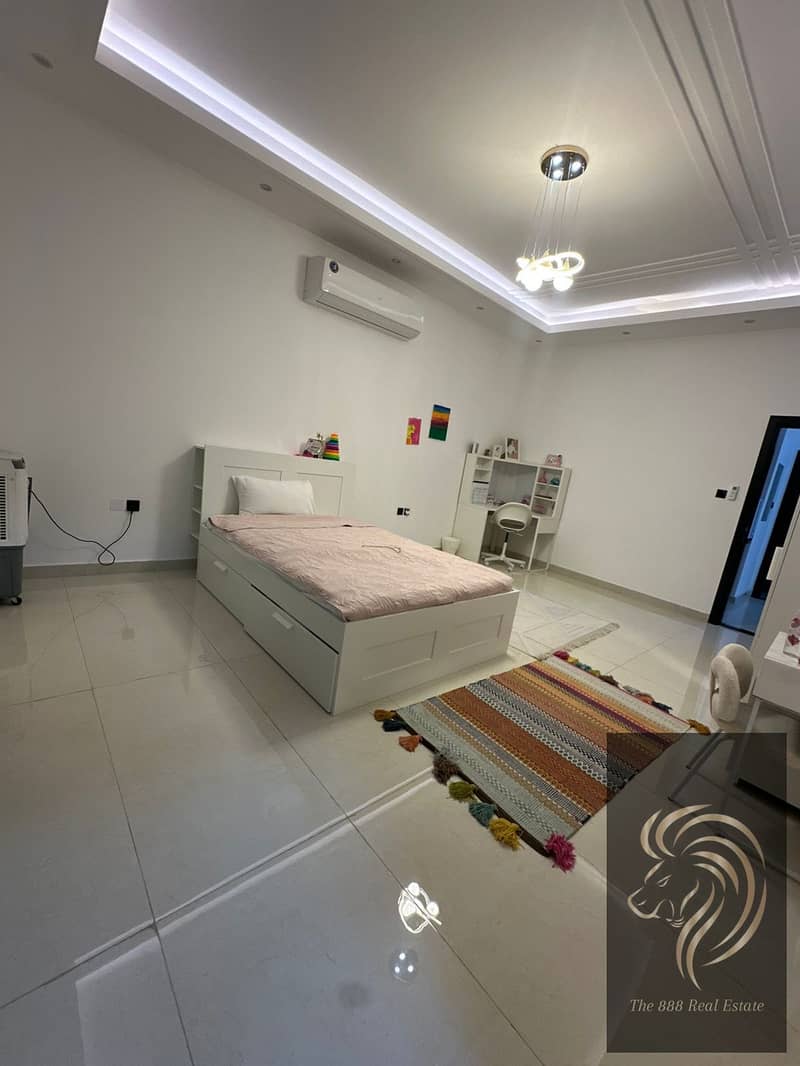 9 dcdbad4d-6ca1-411e-88a9-eb661a42fe40. jpg