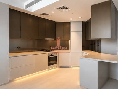 1 Bedroom Apartment for Rent in Business Bay, Dubai - Large Layout | Creek and Lagoon View | Vacant