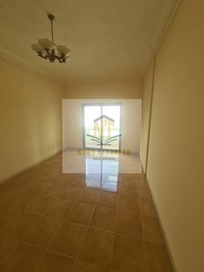 1 Slaapkamer Appartement te Huur in Al Qasimia, Sharjah - WhatsApp Image 2026-08-06 at 12.19. 54 PM (2). jpeg 1 Slaapkamer Appartement te Huur in Al Qasimia, Sharjah - WhatsApp Image 2026-08-06 at 12.19. 54 PM (2). jpeg