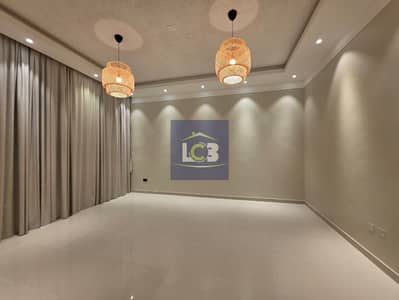 3 habitaciones Apartamento para en Alquiler en Between Two Bridges (Bain Al Jessrain), Abu Dhabi - WhatsApp Image 2026-08-22 at 15.56. 56. jpeg 3 habitaciones Apartamento para en Alquiler en Between Two Bridges (Bain Al Jessrain), Abu Dhabi - WhatsApp Image 2026-08-22 at 15.56. 56. jpeg