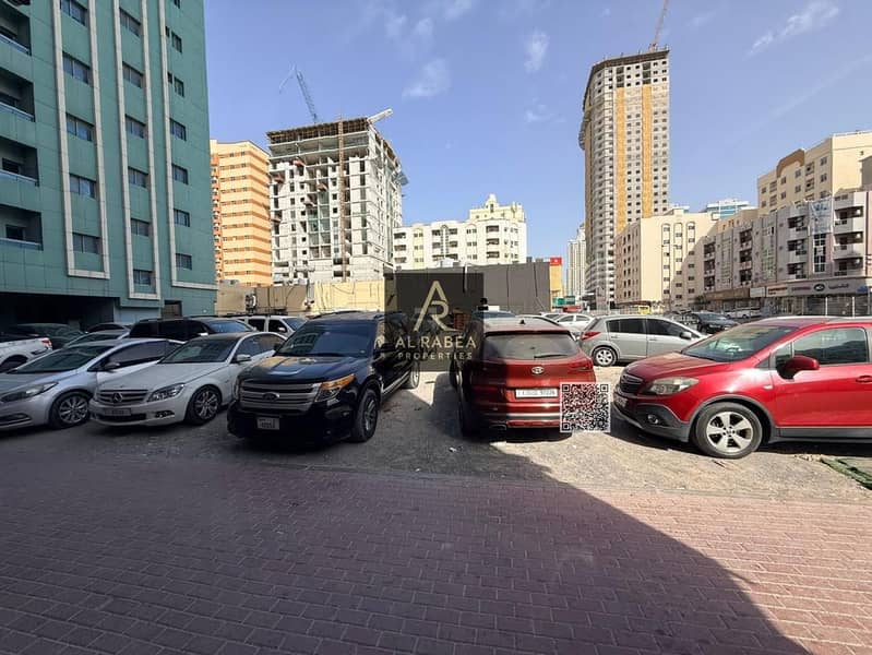 4 8f69cb4d-39dc-4ab1-bab8-050b35ebabc5. jpg