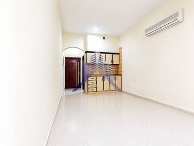Estudio para en Alquiler en Deira, Dubai - WhatsApp Image 2026-08-22 at 11.23. 50 PM. jpeg Estudio para en Alquiler en Deira, Dubai - WhatsApp Image 2026-08-22 at 11.23. 50 PM. jpeg