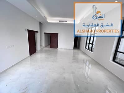 Villa de 4 chambres à à louer à Hoshi, Sharjah - WhatsApp Image 2026-08-21 at 2.20. 45 PM. jpeg Villa de 4 chambres à à louer à Hoshi, Sharjah - WhatsApp Image 2026-08-21 at 2.20. 45 PM. jpeg