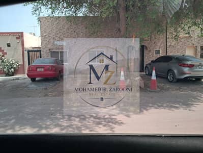 7 habitaciones Villa para en Venta en Al Sabkha, Sharjah - e2e2da2b-c087-41b1-8b37-b55528ca22e6. jpg 7 habitaciones Villa para en Venta en Al Sabkha, Sharjah - e2e2da2b-c087-41b1-8b37-b55528ca22e6. jpg