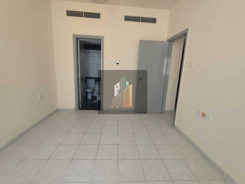 4 89705. jpg