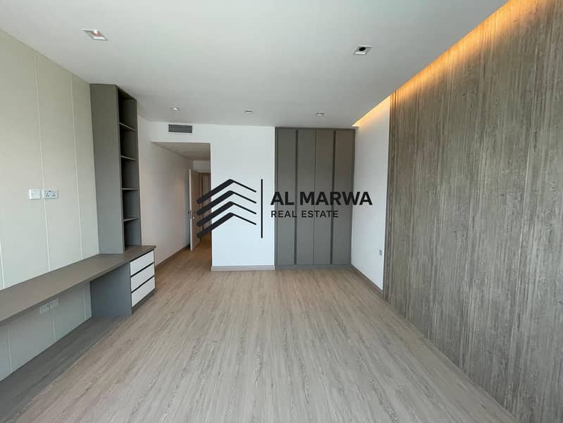 10 d4d5fda4-d646-4eca-8bef-38add4523034. jpg