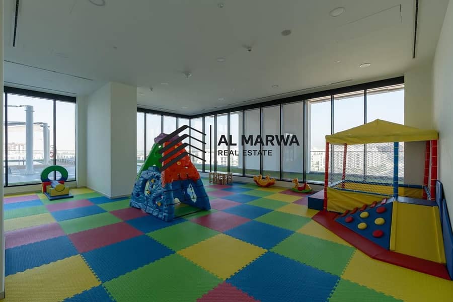 4 895c2e04-b1ea-45b8-9be6-7db64730f56b. jpg