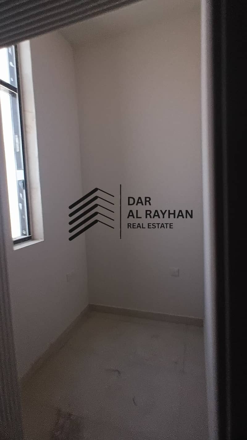 37 187621. jpg