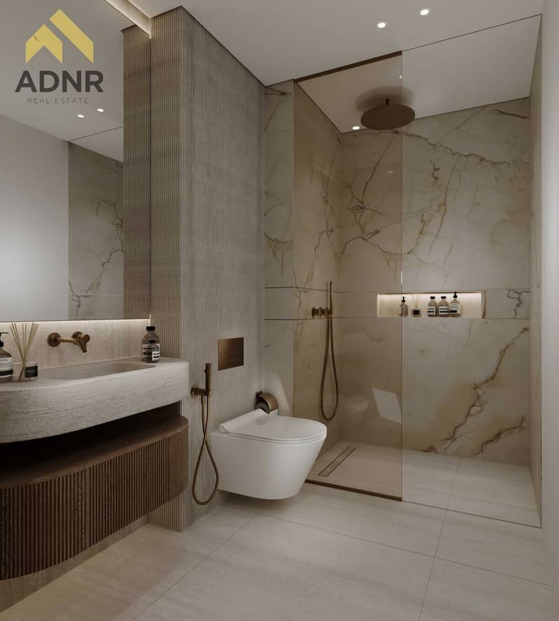 21 Master Bedroom Toilet 1. jpg