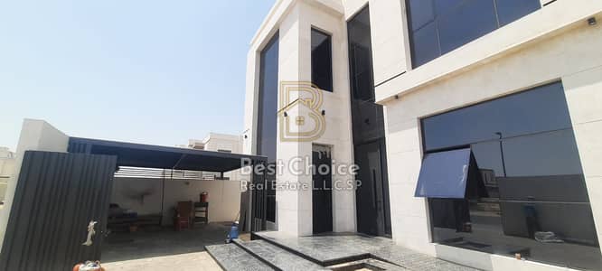 5 Bedroom Villa for Sale in Hoshi, Sharjah - 3e6ab4a0-ff43-4035-ac6a-3c54cdf1d80f. jpg