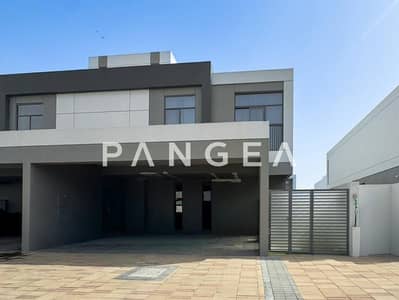 5 Bedroom Villa for Sale in Dubai South, Dubai - Vacant | Big Plot | Newly Landscaped