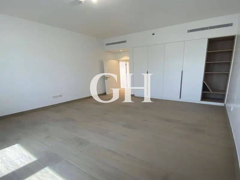 9 p13-Photoroom (1). png
