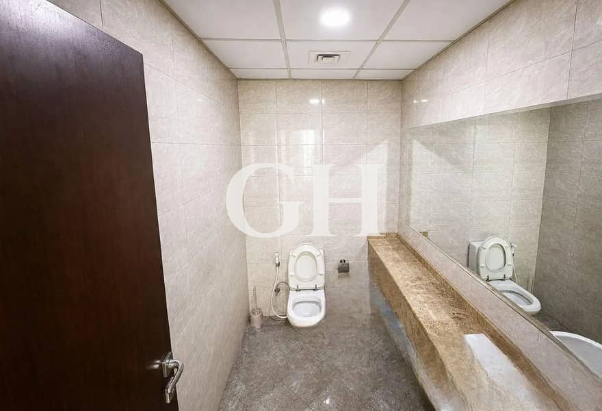 10 p6-Photoroom (1). png