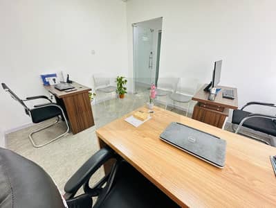 Office te Huur in Deira, Dubai - 2315d5aa-6d94-43cd-bba1-d5c5c4e5609e. jpg Office te Huur in Deira, Dubai - 2315d5aa-6d94-43cd-bba1-d5c5c4e5609e. jpg