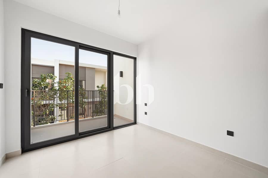 8 images image img