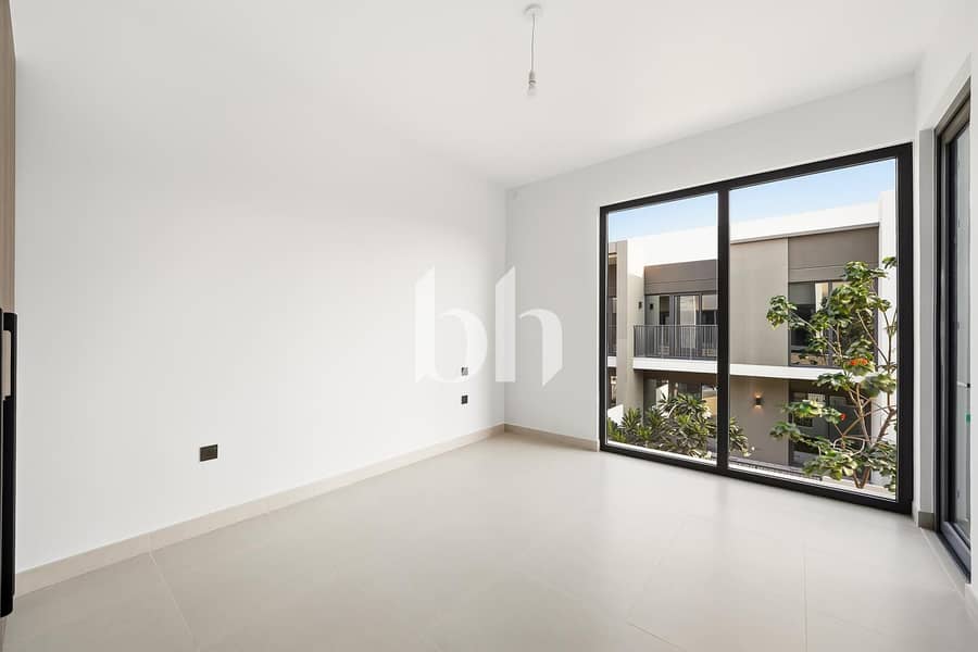 9 images image img