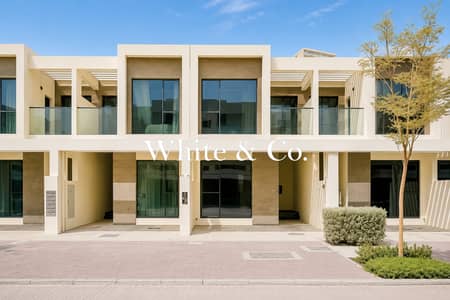 Townhouse de 4 chambres à à vendre à DAMAC Hills, Dubai - Maison de ville à DAMAC Hills，Trump Estates，BelAir The Trump Estates, 4 chambres, 3800000 AED - 16268409